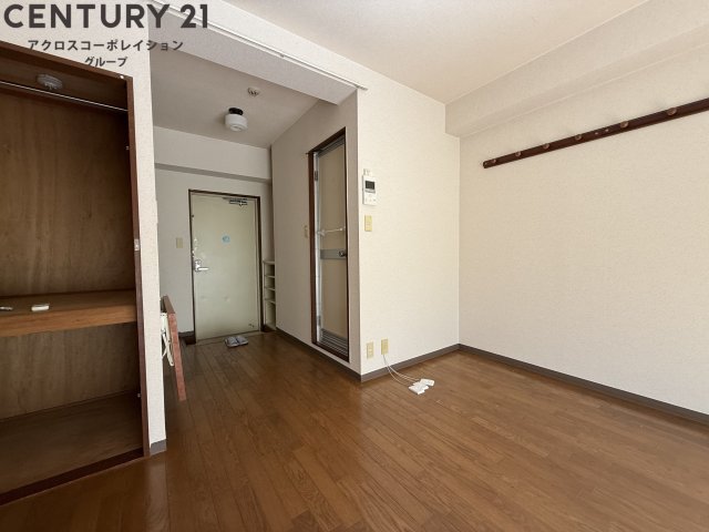 居室・リビング　落ち着いた雰囲気のリビング