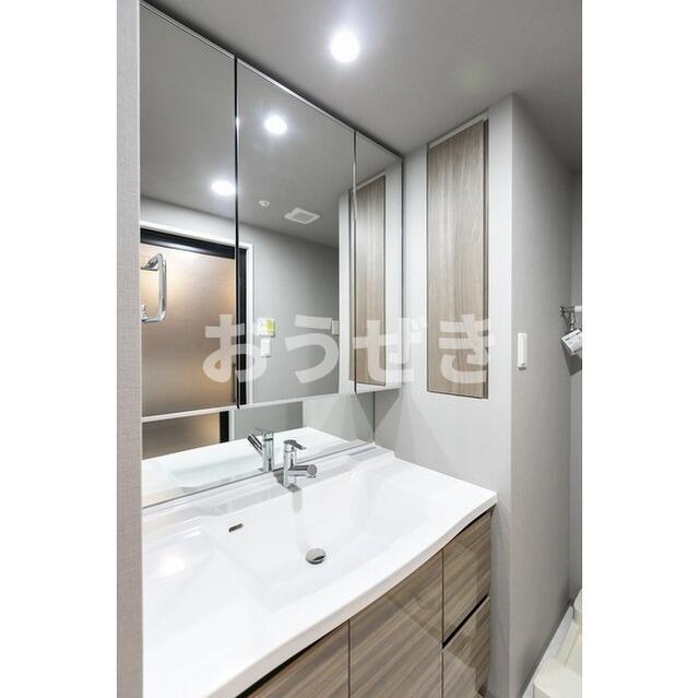 洗面設備　※同仕様参考写真