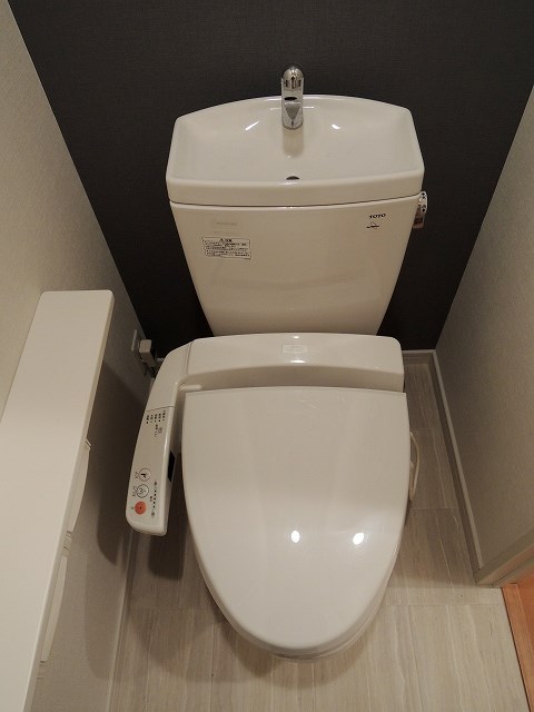 トイレ　※別室参考写真