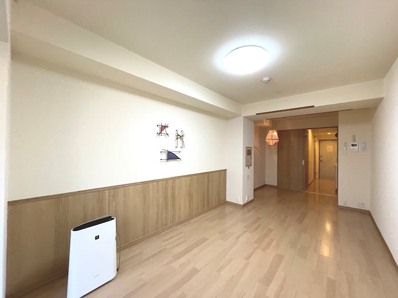 居室・リビング　空気清浄機は撤去予定