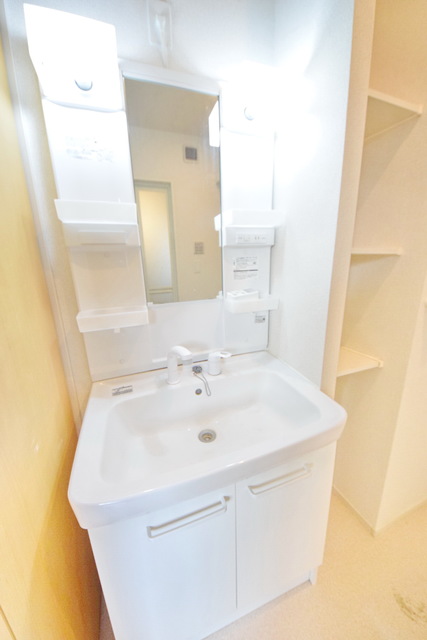 洗面設備　～身支度楽ちん～