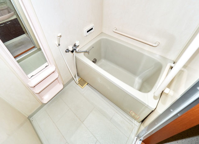 バス・シャワールーム　追焚付です