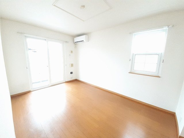 居室・リビング　おしゃれな居間です