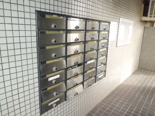 ロビー　建物の内部です