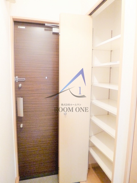 玄関　玄関です。