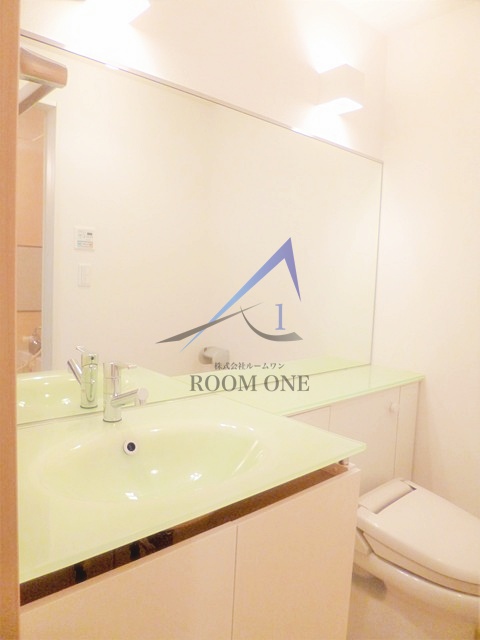 洗面設備　洗面台です。