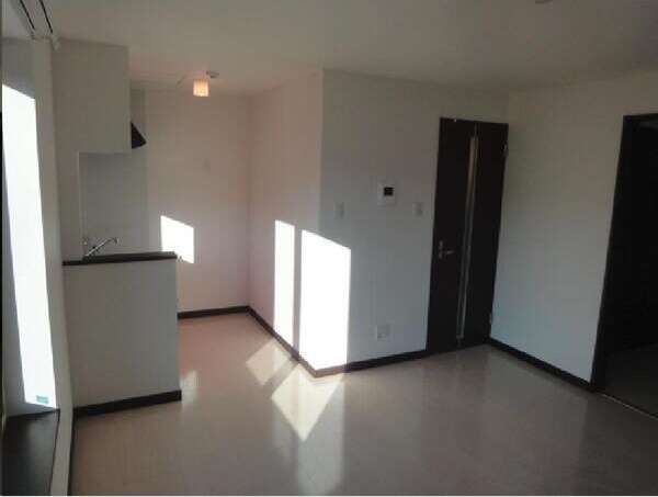 居室・リビング　☆10.0帖の広々とした間取りです！