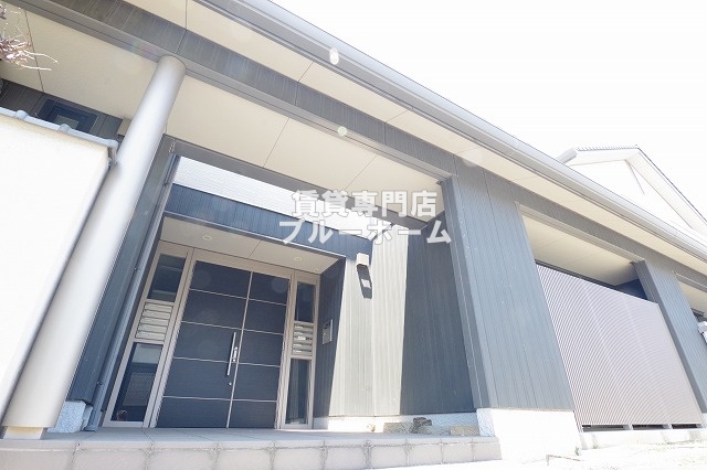 建物外観　積水ハウス施工のシャーメゾンです！