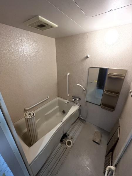 バス・シャワールーム　お風呂は追いだき付