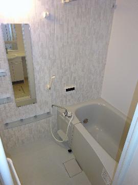 バス・シャワールーム　バス