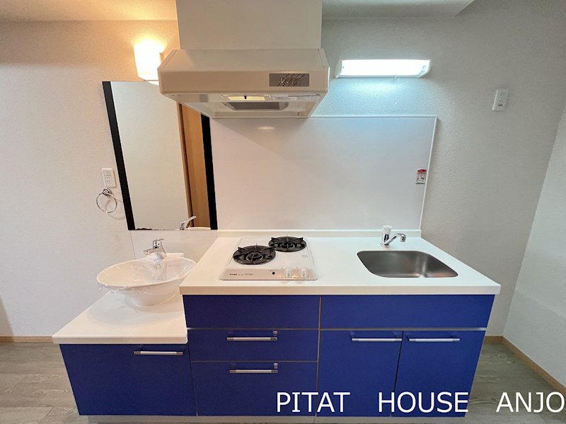 キッチン　参考写真１０２（反転タイプ）