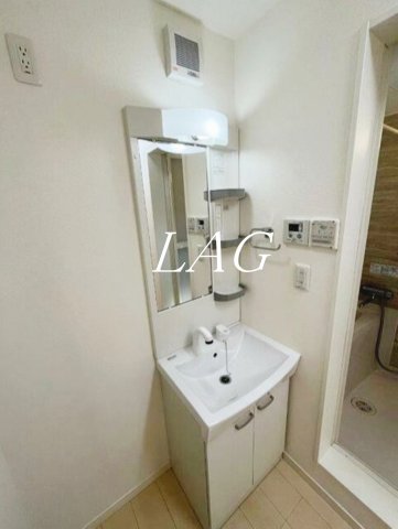 洗面設備　洗面台です。