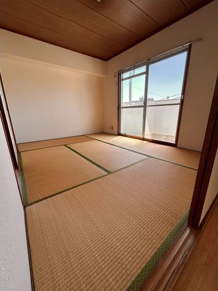 居室・リビング　名古屋で一番初期費用の安い賃貸専門の不動産会社です(^^)