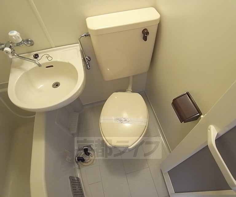 トイレ　清潔感のあるトイレです。