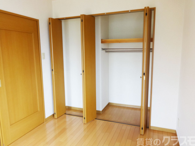 収納　余計な物はしまいましょう。