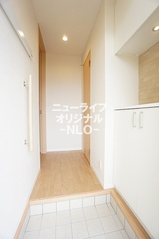 玄関　シューズボックス付きで玄関回りもすっきり☆
