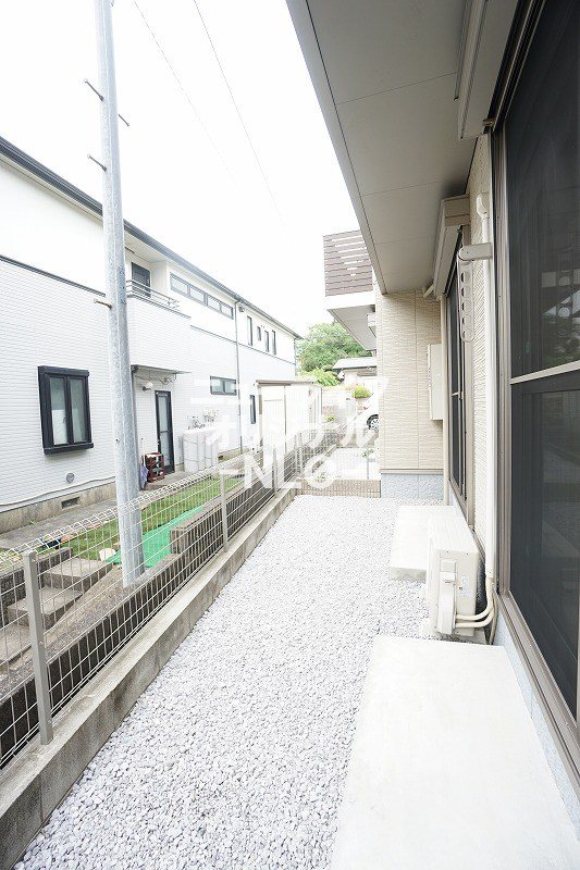 バルコニー　広い専用庭があります☆
