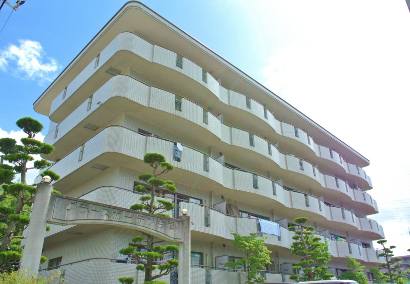 建物外観　日当たり良好です。