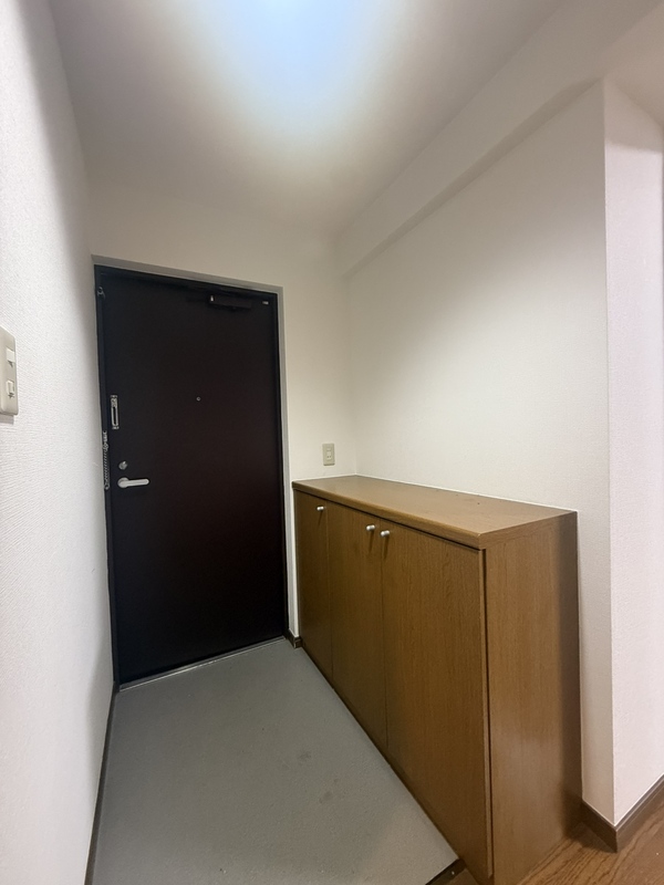 玄関　明るい玄関です