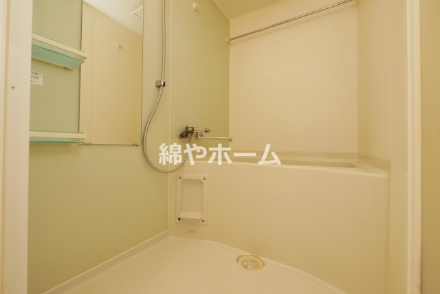 バス・シャワールーム　お風呂で日々の疲れを落としましょう