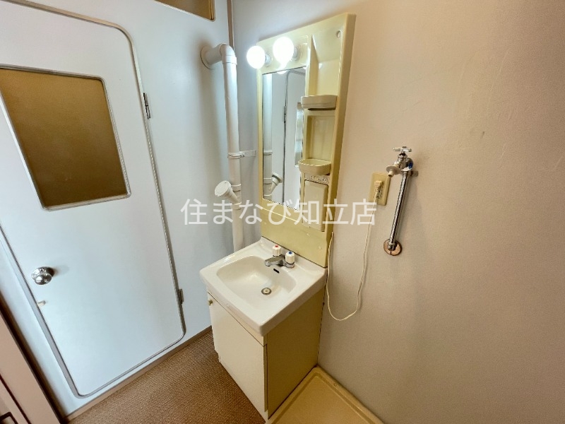 洗面設備　同型別部屋写真