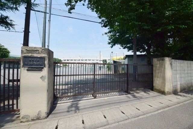 小学校　横浜市立瀬谷第二小学校（小学校）まで477m