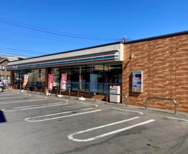 コンビニ　セブンイレブン川崎上小田中1丁目店（コンビニ）まで584m