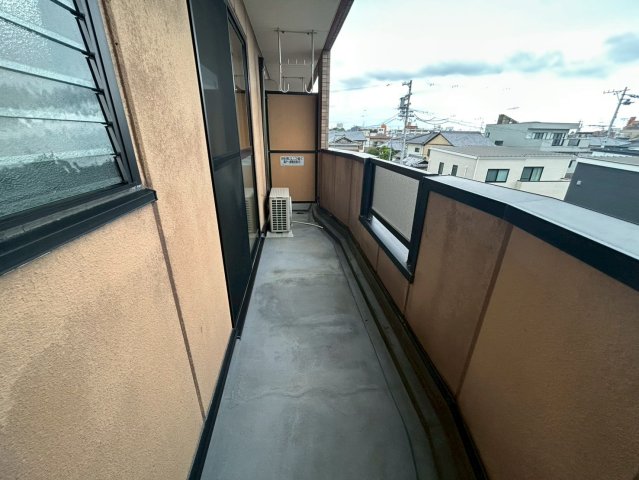 バルコニー　ベランダ