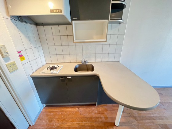 キッチン　※別部屋の写真です