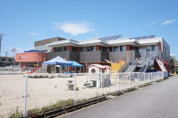 幼稚園・保育園　つばきこども園（幼稚園・保育園）まで490m