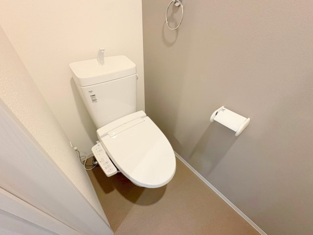 トイレ　ゆったりとした空間のトイレです
