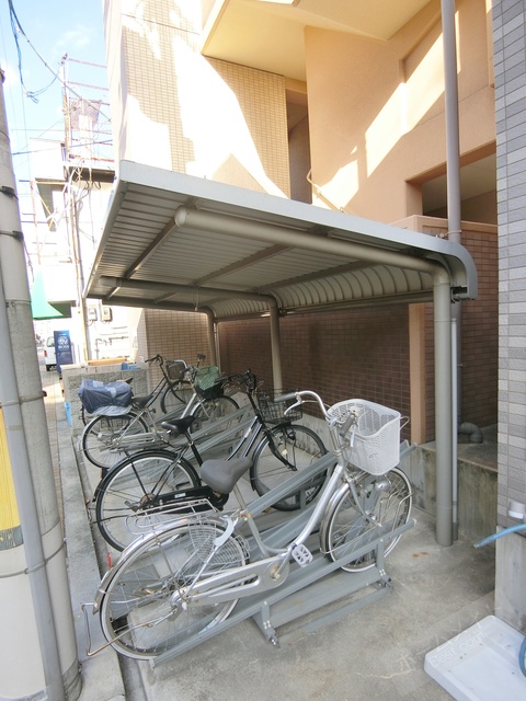 駐車場　駐輪場