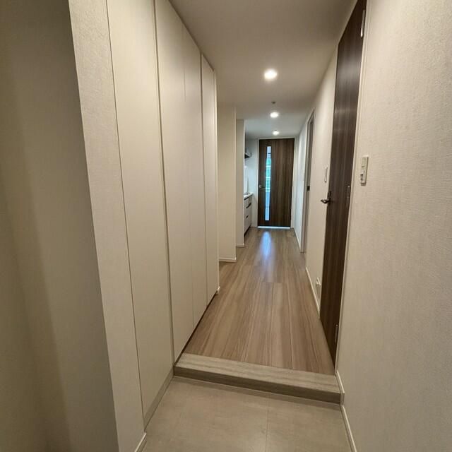玄関　収納もある玄関です