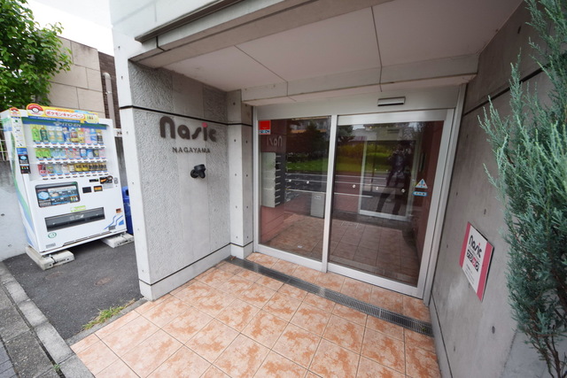エントランス　★安心モニター付きオートロック★