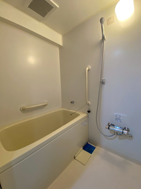 バス・シャワールーム　他部屋参考写真