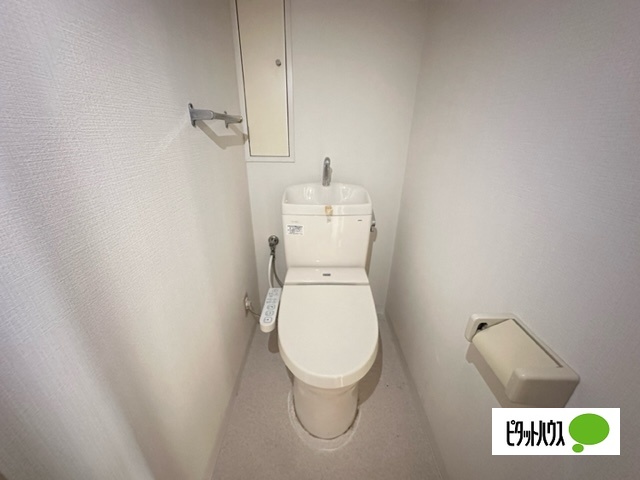 トイレ　※別部屋参考写真
