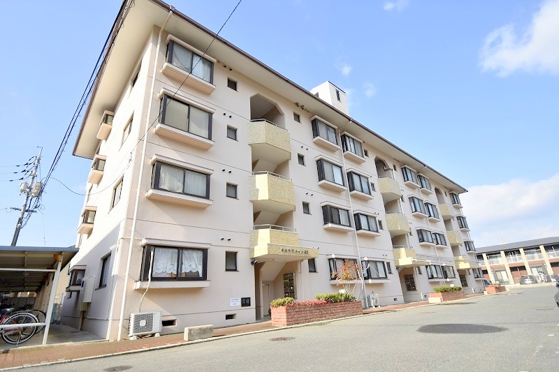 建物外観　お問合せはシティホーム海田センター　082-821-2227