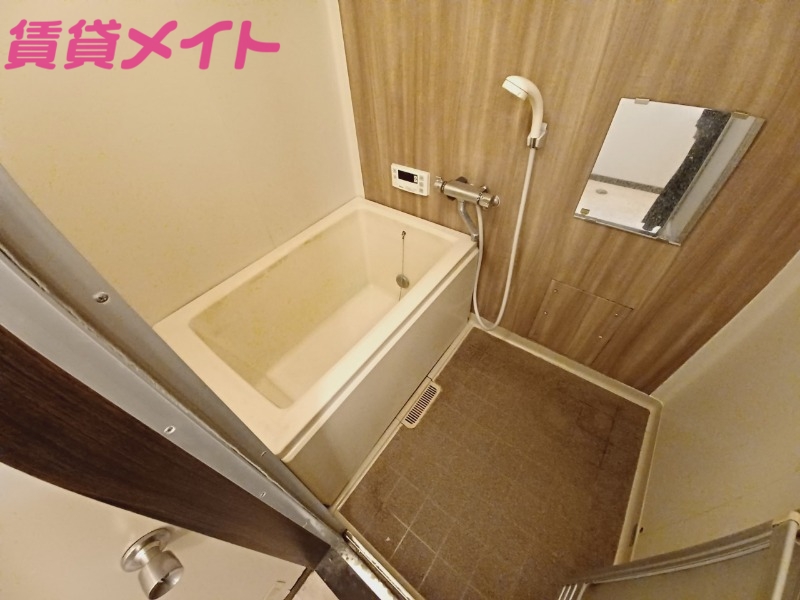 バス・シャワールーム　別部屋画像参考