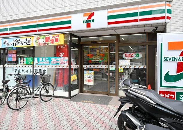 コンビニ　セブンイレブン墨田東向島1丁目店（コンビニ）まで107m