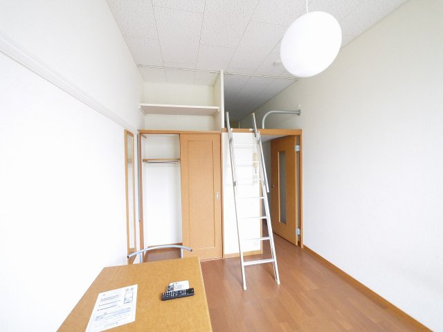 その他部屋・スペース　使い勝手のいい洋室です