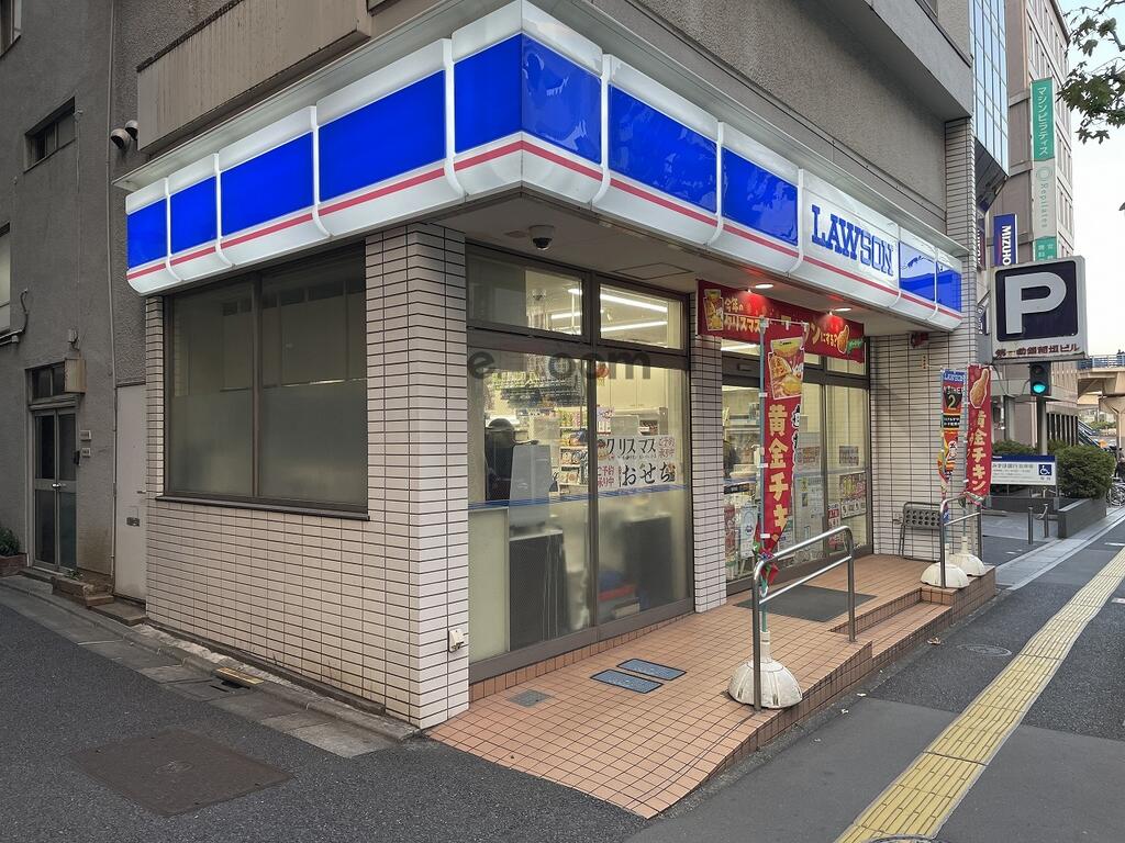 コンビニ　ローソン新宿下宮比町店（コンビニ）まで222m