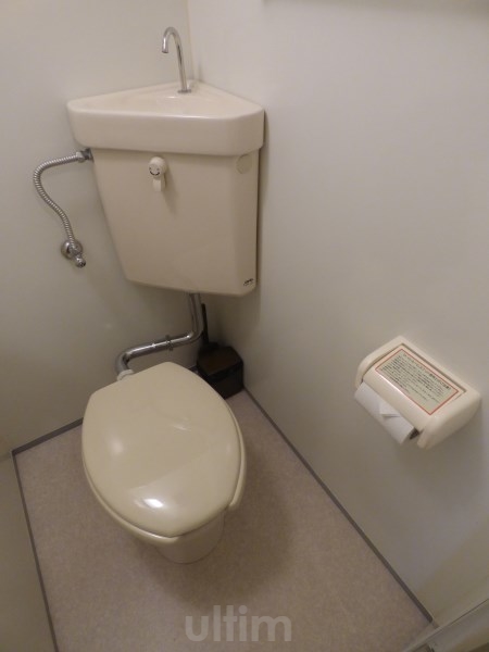 トイレ　他室の写真の為、ご参考ください。