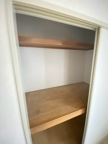 エメラルドタウンB棟の内装写真