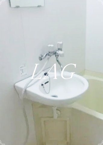 洗面設備　洗面台です。