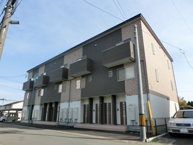 建物外観　平成29年7月完成のメゾネットタイプ２ＬＤＫ♪