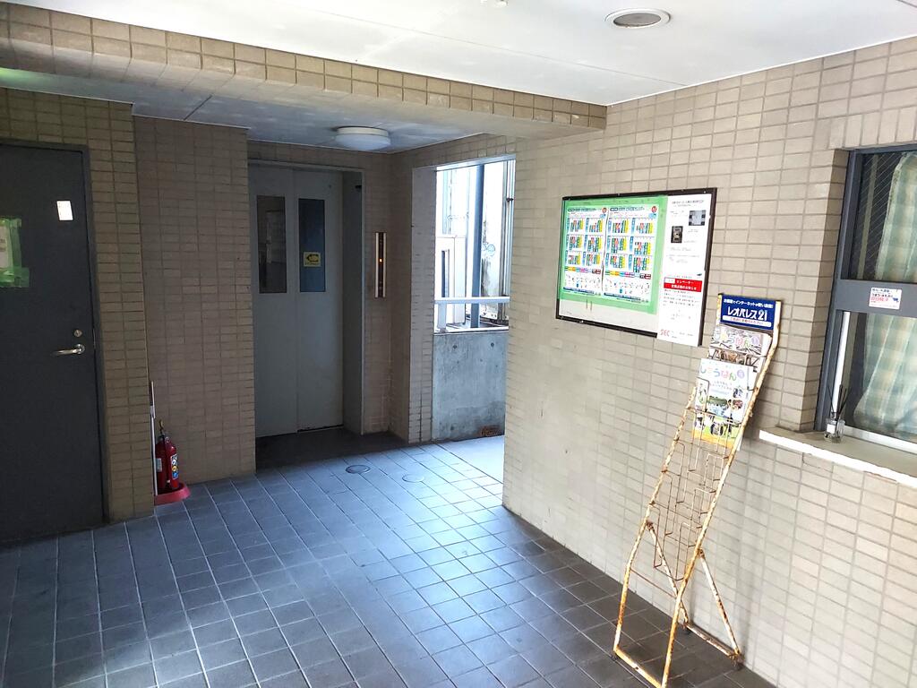 ロビー