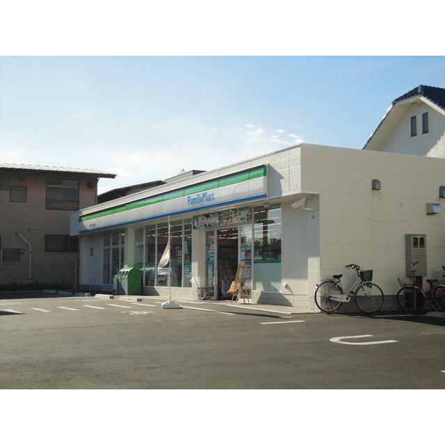 コンビニ　ファミリーマート川口青木町公園前店（コンビニ）まで260m
