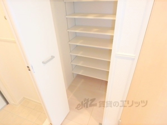 収納　下駄箱