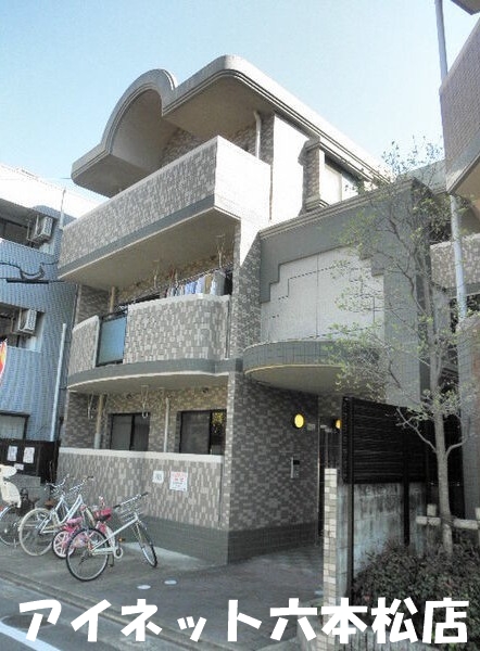 建物外観　人気の都市ガス仕様の2DK物件です。