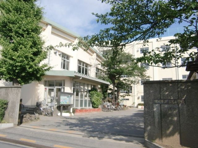 小学校　信篤小学校（小学校）まで350m